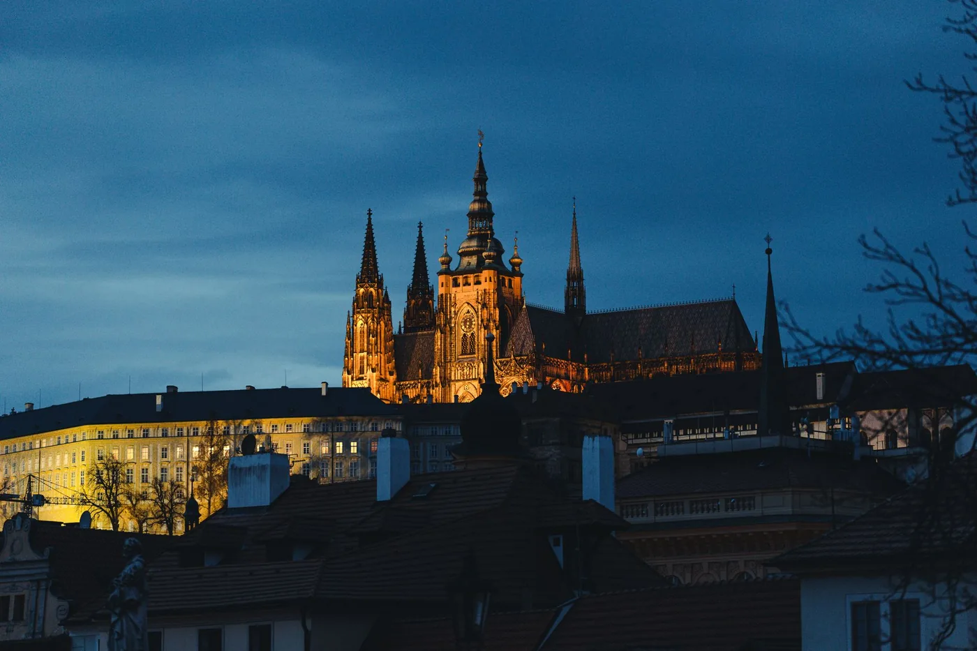 Pražský hrad v noci